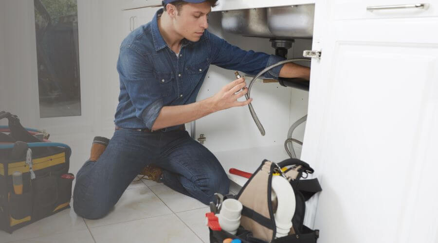 Expert burst pipe repair services in Pelzer, SC